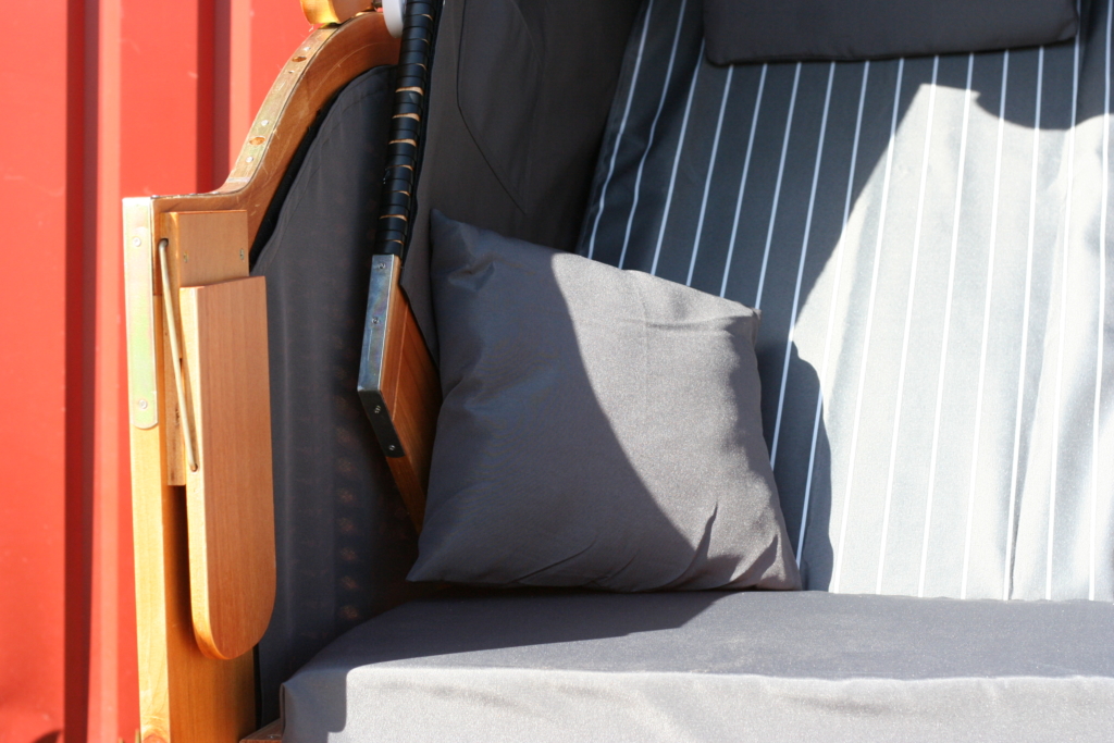 Strandkorbtester Kuschelkissen