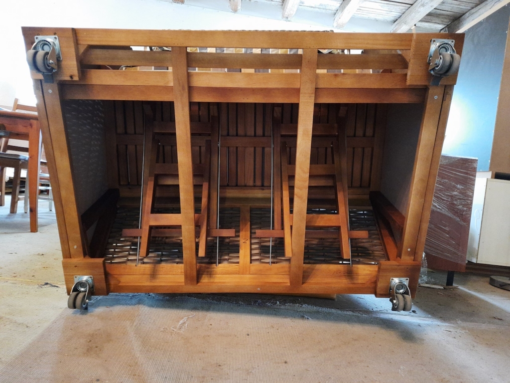 Strandkorb Rollen montieren